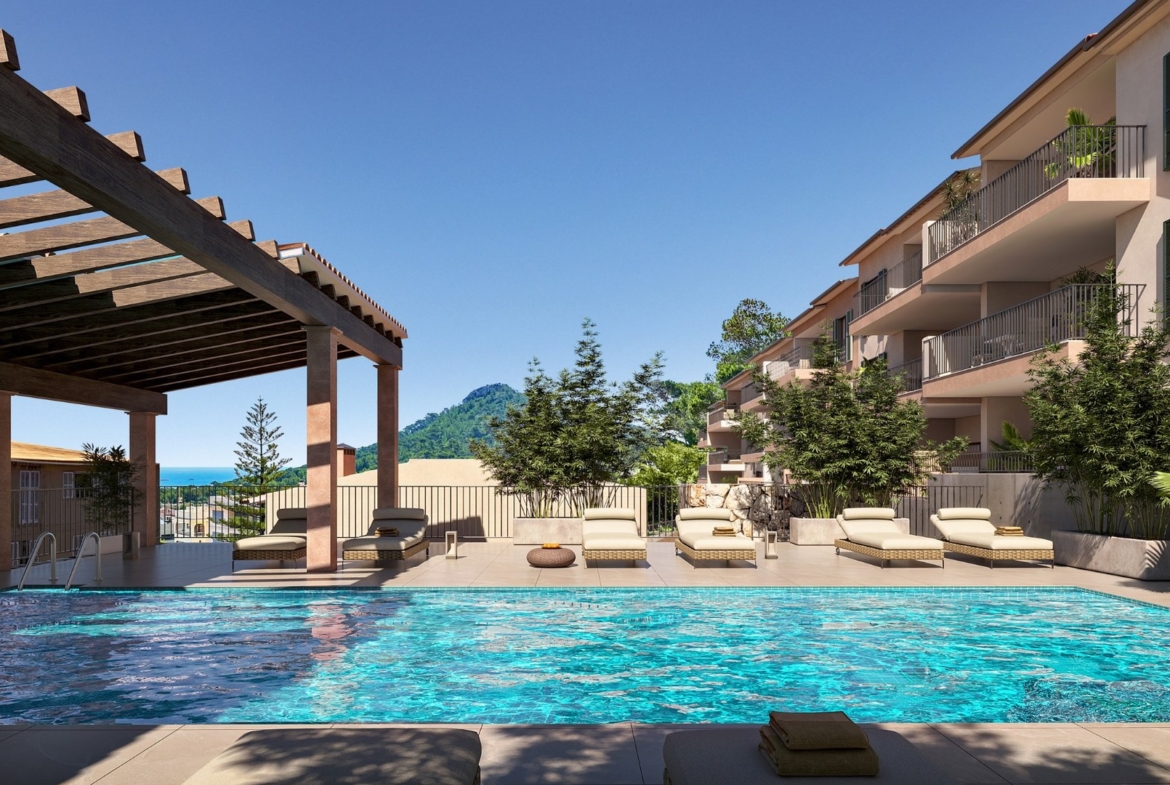 Basen osiedla Oli w Capdepera, zadaszona pergola i widok w kierunku morza